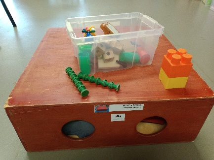 Boîte à tâtons
