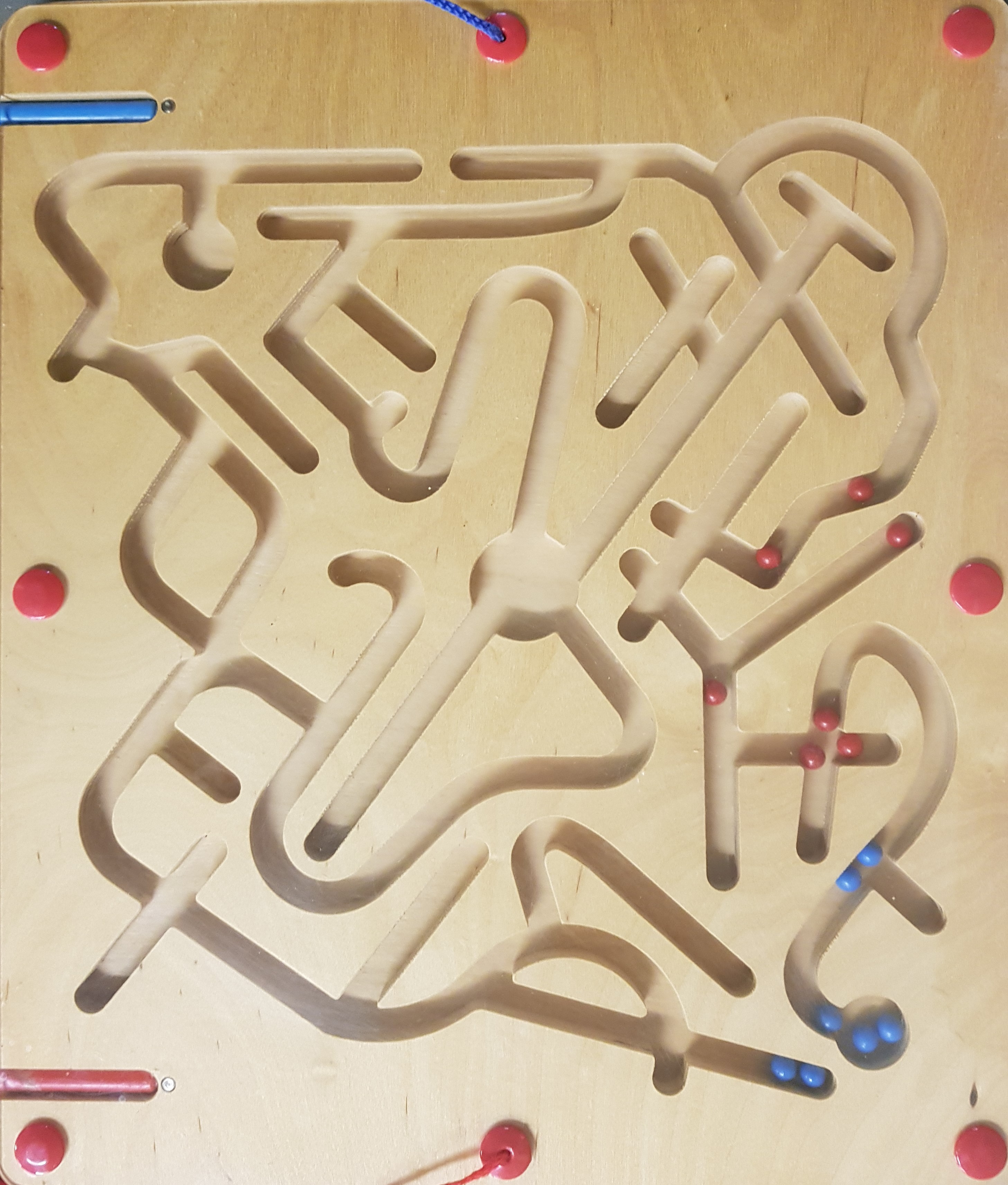 Labyrinthe Magnétique